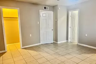 9413 Hollock St, Houston, TX 77075 - Photo 9