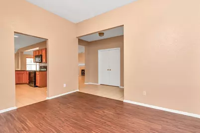 8506 Chancellorsville Lane, Houston, TX 77083 - Photo 7