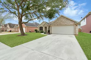 8506 Chancellorsville Ln, Houston, TX 77083 - Photo 3