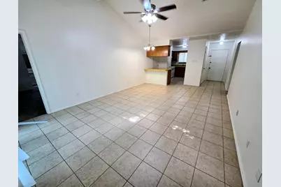 55 Summer Crest Circle, The Woodlands, TX 77381 - Photo 3
