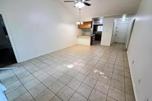 55 Summer Crest Cir, The Woodlands, TX 77381 - Photo 3