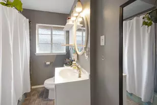 8901 Woodlyn Rd, Houston, TX 77078 - Photo 19