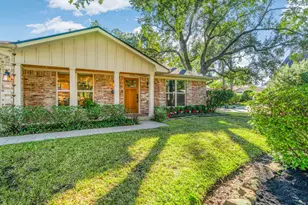 14135 Kimberley Ln, Houston, TX 77079 - Photo 37