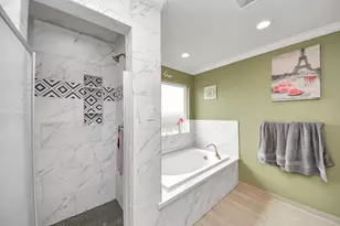 9645 Ashville Dr, Houston, TX 77051 - Photo 31