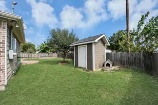 9645 Ashville Dr, Houston, TX 77051 - Photo 45