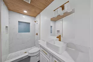 310 Nasturtium St, Lake Jackson, TX 77566 - Photo 17