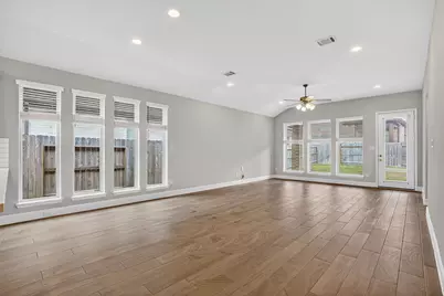 15711 Autumn Sun Court, Conroe, TX 77302 - Photo 13