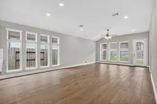 15711 Autumn Sun Ct, Conroe, TX 77302 - Photo 13