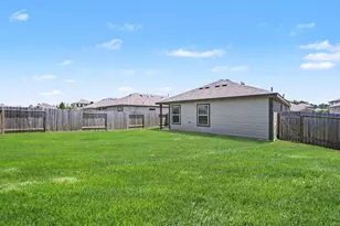 260 Gallant Front Trl, Magnolia, TX 77354 - Photo 17