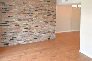 2101 Fountain View Dr, Houston, TX 77057 - Photo 3