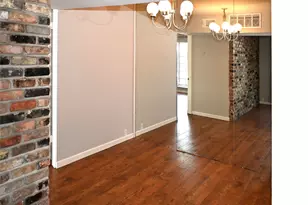 2101 Fountain View Dr, Houston, TX 77057 - Photo 5