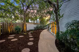 407 Barkers Landing Ct, Houston, TX 77079 - Photo 29