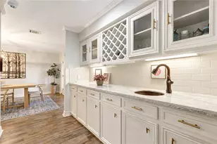 407 Barkers Landing Ct, Houston, TX 77079 - Photo 11