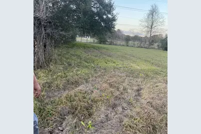 605 County Road, Dayton, TX 77535 - Photo 11