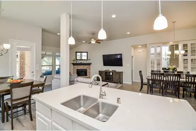 7830 Trinity Rose Court, Richmond, TX 77407 - Photo 13