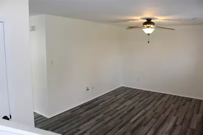 11955 Chanteloup Drive, Houston, TX 77047 - Photo 3