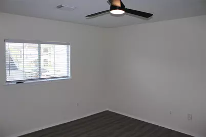 11955 Chanteloup Drive, Houston, TX 77047 - Photo 21