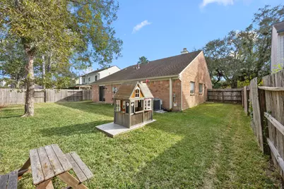 3807 Flintrock Lane, Sugar Land, TX 77479 - Photo 25