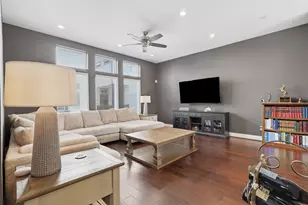 728 W Donovan St, Houston, TX 77091 - Photo 5