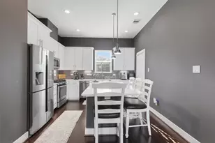 728 W Donovan St, Houston, TX 77091 - Photo 9