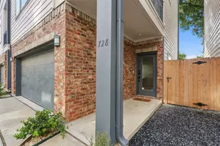 728 W Donovan St, Houston, TX 77091 - Photo 5