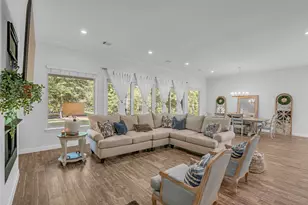 12134 S Tara Plantation Dr, Tomball, TX 77375 - Photo 9