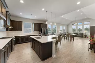 10473 Eastern Bluestar Dr, Conroe, TX 77385 - Photo 9