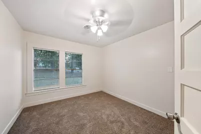 1629 US Highway 190 #A, Huntsville, TX 77340 - Photo 15