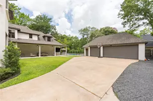 25 Woodsborough Cir, Spring Valley Village, TX 77055 - Photo 41
