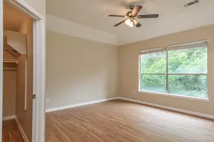 9523 Tallow Tree Dr, Houston, TX 77070 - Photo 17