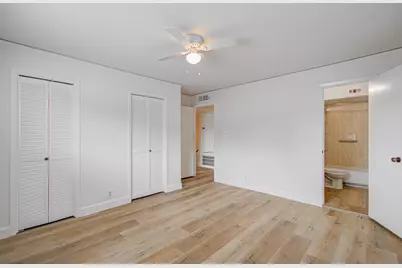 11002 Hammerly Boulevard #169, Houston, TX 77043 - Photo 17