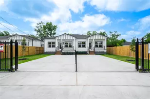 4834 Higgins St, Houston, TX 77033 - Photo 31