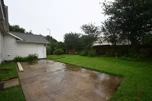 10430 Sanibel Falls Ct, Houston, TX 77095 - Photo 39