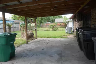 8535 Wiggins St, Houston, TX 77029 - Photo 3