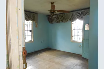 8535 Wiggins Street, Houston, TX 77029 - Photo 17