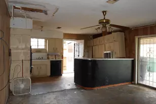 8535 Wiggins St, Houston, TX 77029 - Photo 7