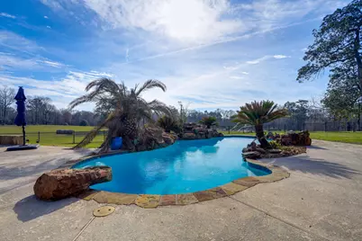 10210 Stidham Road, Conroe, TX 77302 - Photo 7