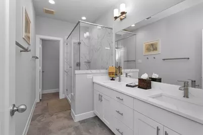 454 S Centro Circle, Shenandoah, TX 77385 - Photo 9