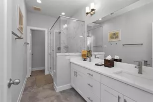 454 S Centro Cir, Shenandoah, TX 77385 - Photo 9