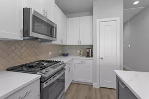 454 S Centro Cir, Shenandoah, TX 77385 - Photo 21