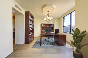 14 Greenway Plz, Houston, TX 77046 - Photo 9