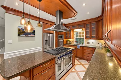 920 Grove Road, Clear Lake Shores, TX 77565 - Photo 13