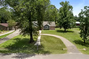 15151 Robin Trail, Conroe, TX 77302 - Photo 47