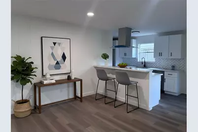 8411 Braeburn Valley Drive, Houston, TX 77074 - Photo 3