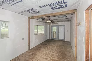 164 Tom, Livingston, TX 77351 - Photo 25