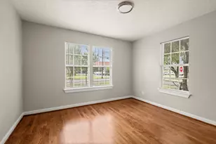 201 N Lenox, Houston, TX 77011 - Photo 11