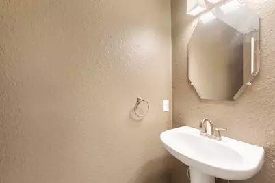 19 Shimmer Pond Place, The Woodlands, TX 77385 - Photo 19