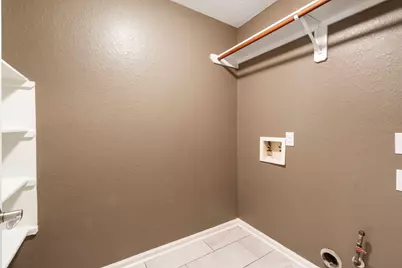 19 Shimmer Pond Place, The Woodlands, TX 77385 - Photo 31
