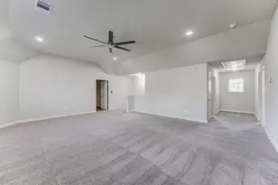 2003 Doolan Dr, Conroe, TX 77301 - Photo 35