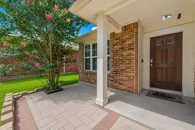 9642 Sugarblossom Lane, Sugar Land, TX 77498 - Photo 3